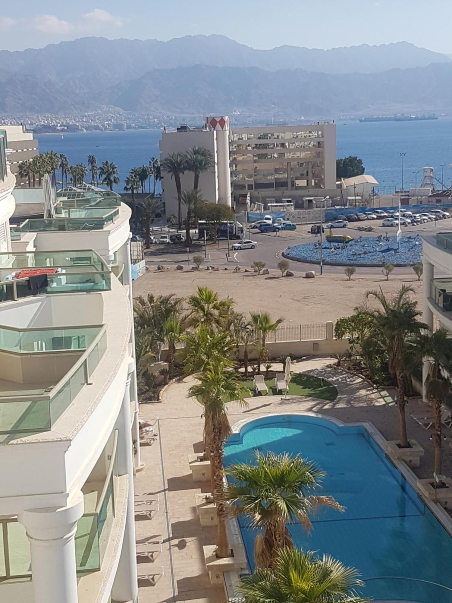 Appartement Palmore Top Luxury Penthause With Juccuzi First Line Of The Seaside à Eilat Extérieur photo