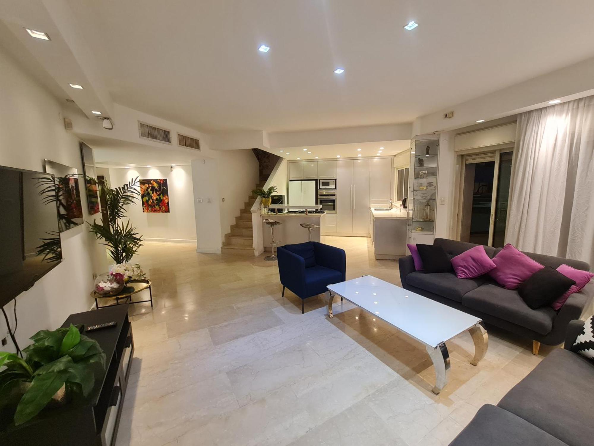 Appartement Palmore Top Luxury Penthause With Juccuzi First Line Of The Seaside à Eilat Extérieur photo