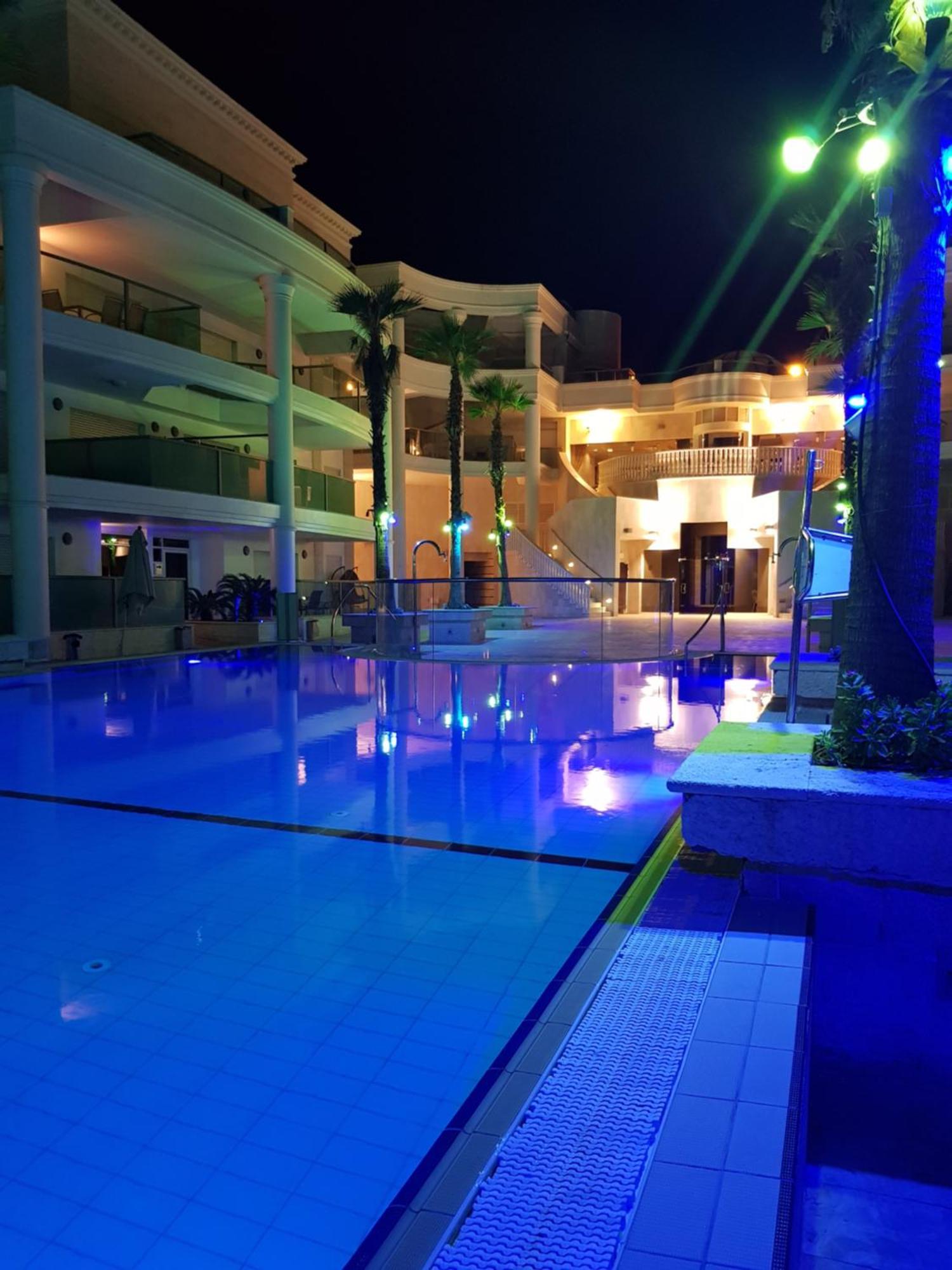 Appartement Palmore Top Luxury Penthause With Juccuzi First Line Of The Seaside à Eilat Extérieur photo